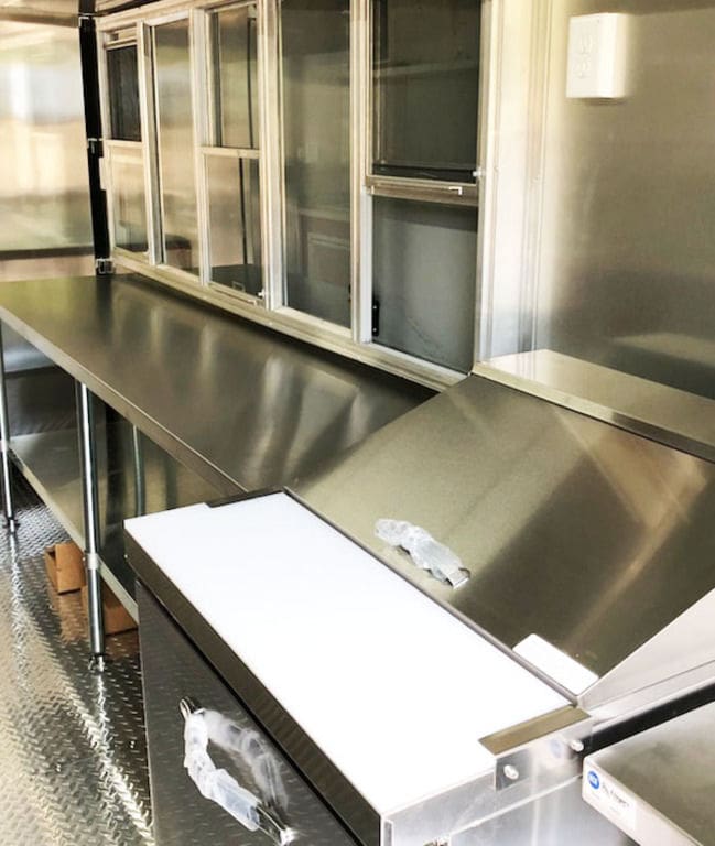 2025 Southern Dimensions 20' Catering Food Trailer (SDG-207) - Image 3