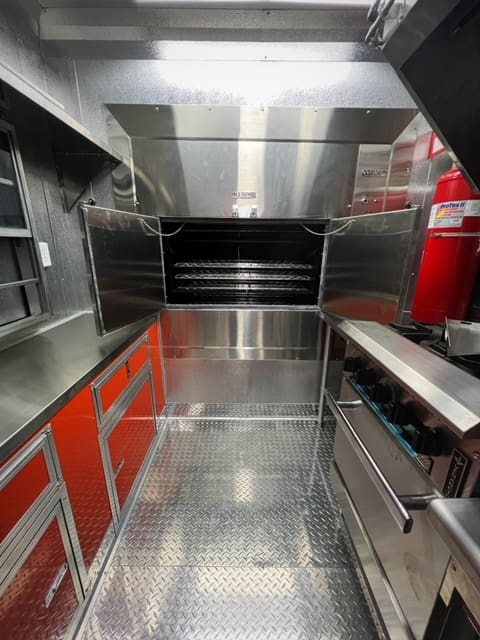 2025 SDG 40 Foot Gooseneck with Ole Hickory ELIB Installed- 847 - Image 29